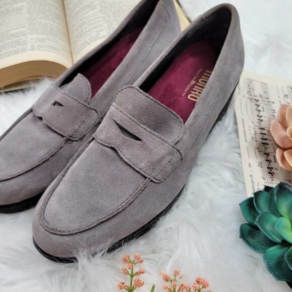 Munro Katie Gray Suede Platform Penny Loafers 9 - Picture 2 of 7